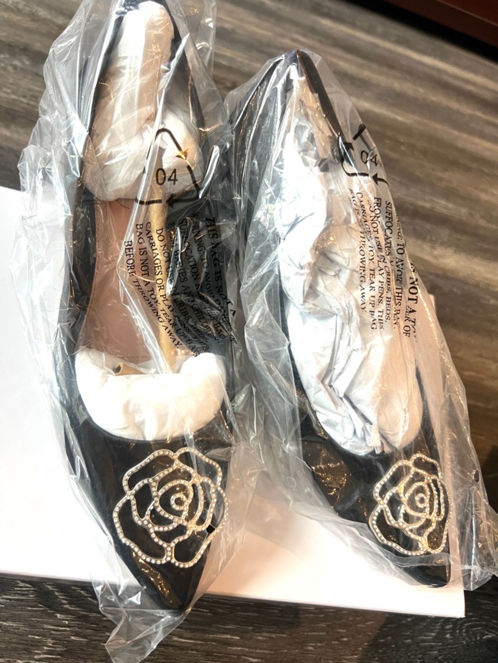 New Taryn Rose Maci Crystal black satin pumps - Picture 7 of 8